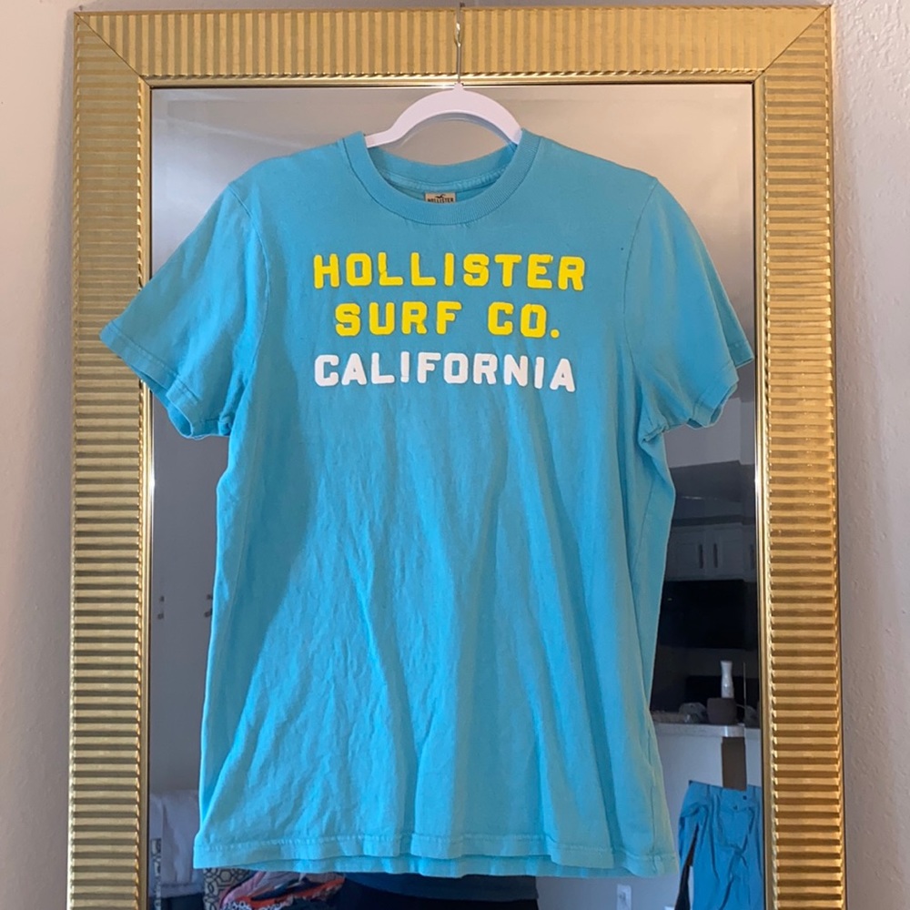 Hollister T Shirt